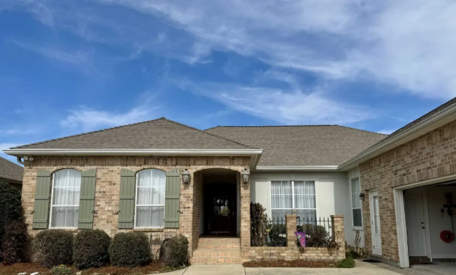 Roof Repair in Biloxi: A Homeowner's Guide to Gulf Coast Roofing